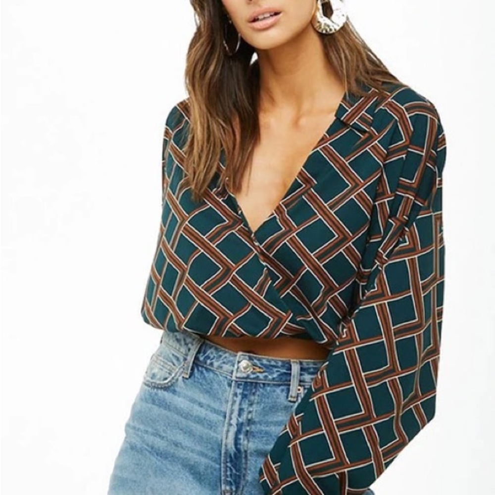 F21 teal and brown crop top